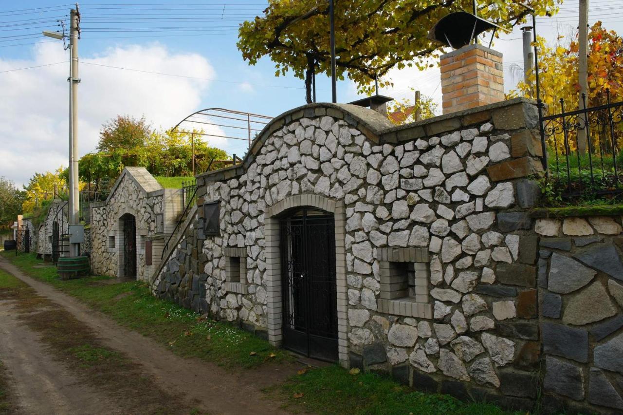Ubytovani 121 - Hlohovec Exterior photo